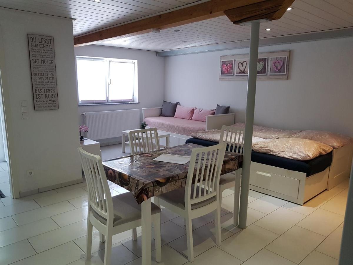 Ferienwohnung/Monteurzimmer Auf Dem Bauernhof Moerlenbach Luaran gambar